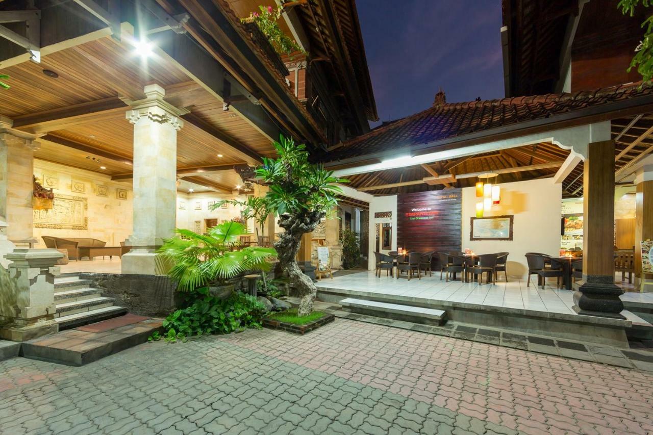 Simpang Inn Hotel Legian Exteriör bild