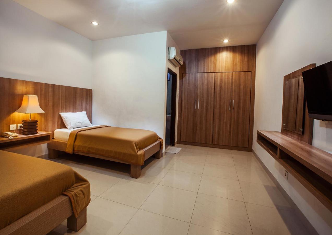 Simpang Inn Hotel Legian Exteriör bild
